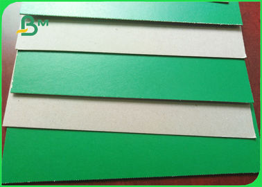 1.2mm 저장 상자를 위한 1.3mm 녹색 래커를 칠한 판지 널 회색 엄밀한 마분지
