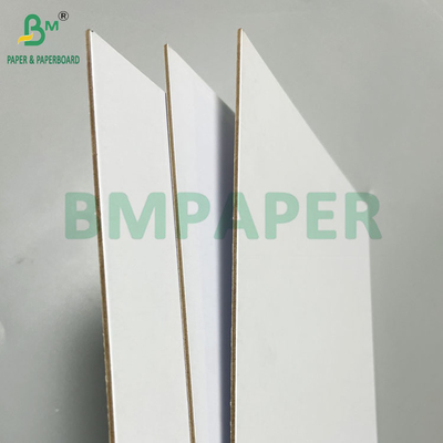 실내 POS 디스플레이 보드용 고강성 2mm 2.5mm 목재 펄프 백색 카드보드