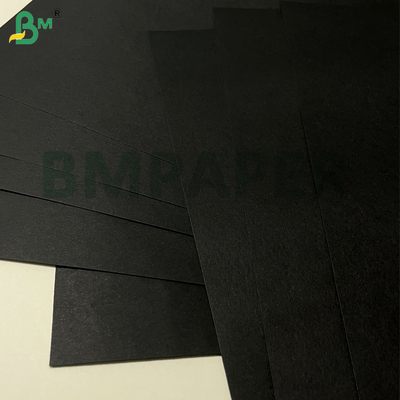 80gm 부드러운 매트 좋은 접기 검은 크래프트 종이 선물 포장 쇼핑 가방