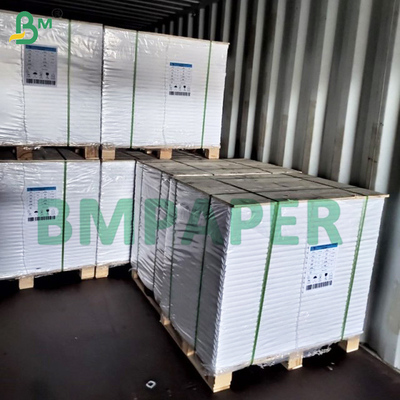 320gsm 게임 블랙 센터 플레이 카드 블랙 코어 빛나는 마무리