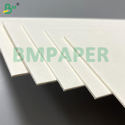 0.4mm-0.6mm 장면 슈퍼 화이트 고 내구성 물 흡수 코스터 흡수 블러터 종이