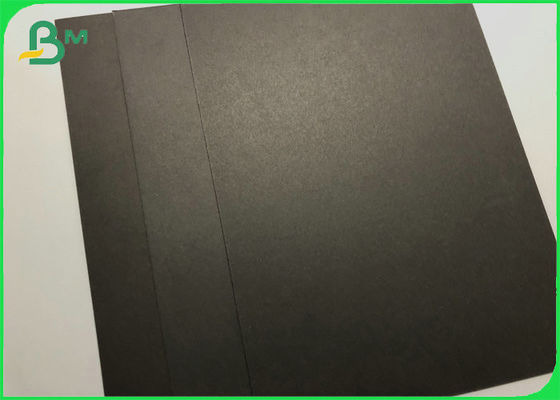 습기 방지 350gm 검은 종이판 재활용 옷 태그 재료