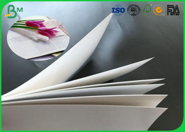 패션 잡지 인쇄를 위한 높은 광택 있는 아트지가 FSC에 의하여 80g 90g 100g 105g 115g 128g C2S 증명서를 줬습니다