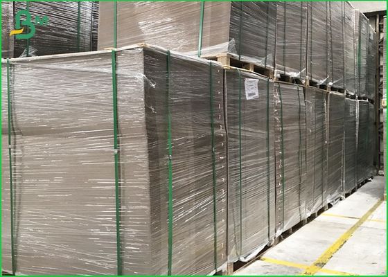 3mm 4mm Thicknessgrey 마분지 장 1250gsm는 찬성된 FSC를 방수 처리합니다