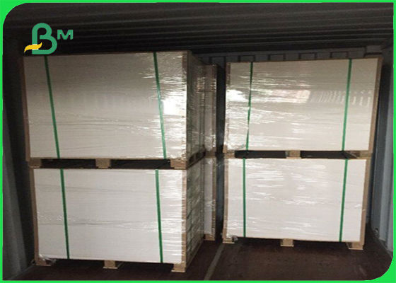 FSC 실크 매트 종이 100/115/120/150/300GSM는 좋은 반반하게 해 효력을 인쇄하