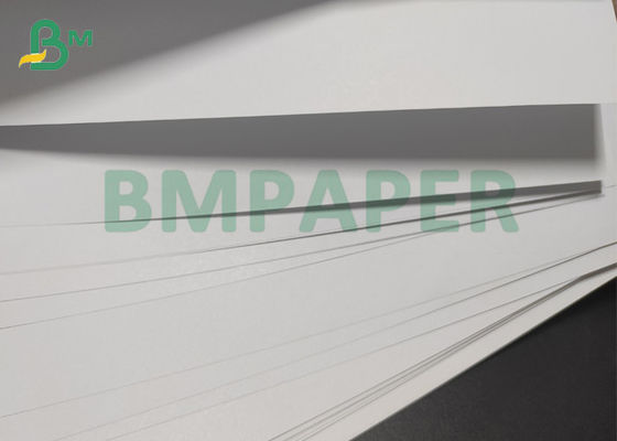 60lb 도금되지 않은 교과서용지 25 Ｘ 38 " Pure White 가장 떨어져 있는 인쇄 페이퍼
