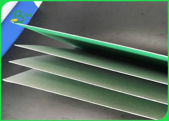 포장 상자를 위한 중대한 Stifiness를 가진 Uncoated 녹색 마분지 1.0mm - 3.0 mm가 FSC에 의하여 증명서를 줬습니다