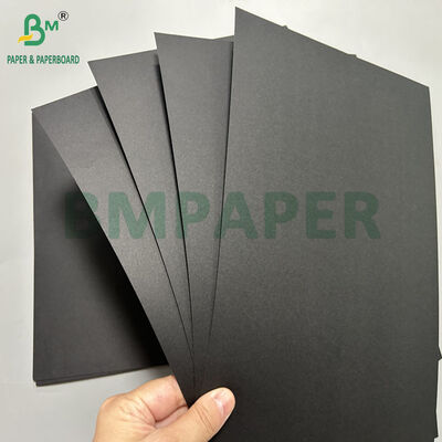 80gm 90gm 100gm 순수한 검은 크래프트 종이 쇼핑 가방 70 x 100cm