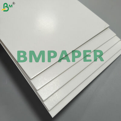단단한 백보드 판지 Montado Blanco 1.8mm 2.0mm 두 배 측