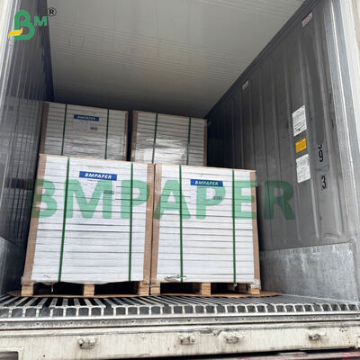 부착되지 않은 NCR 원료, 탄소 없는 기본 종이 엽과 롤, 사용자 정의 크기가 제공됩니다.